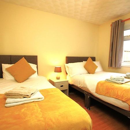 Heulwen - Moelfre Apartment ภายนอก รูปภาพ
