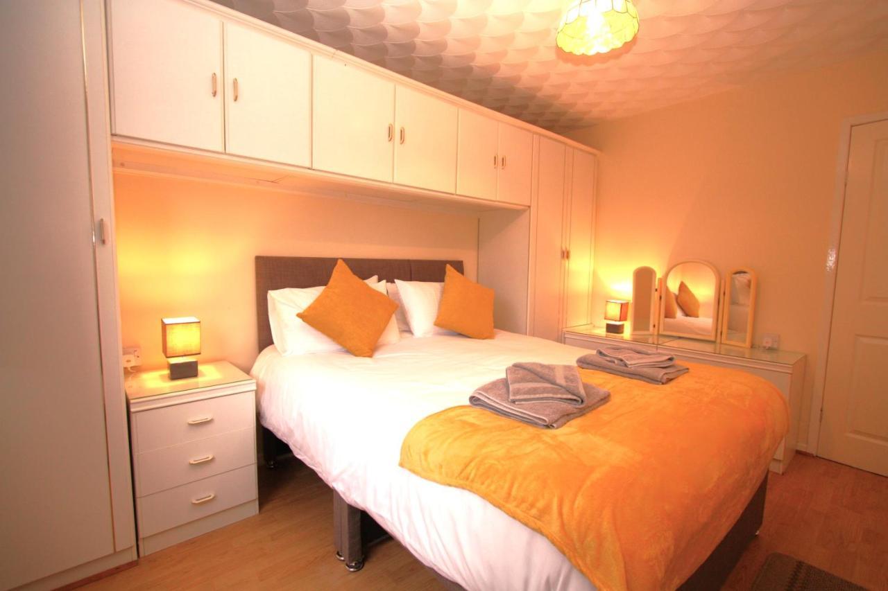 Heulwen - Moelfre Apartment ภายนอก รูปภาพ